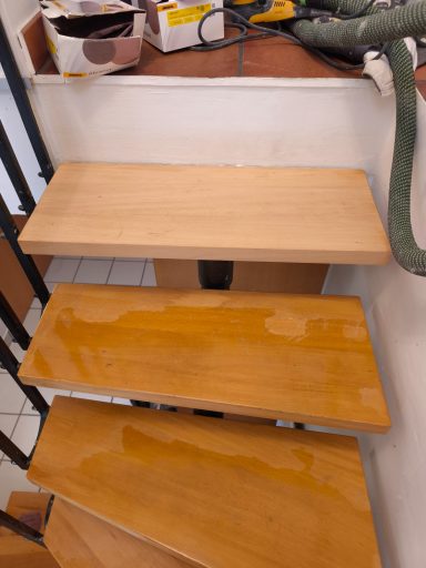 Parkettstufen aufarbeiten